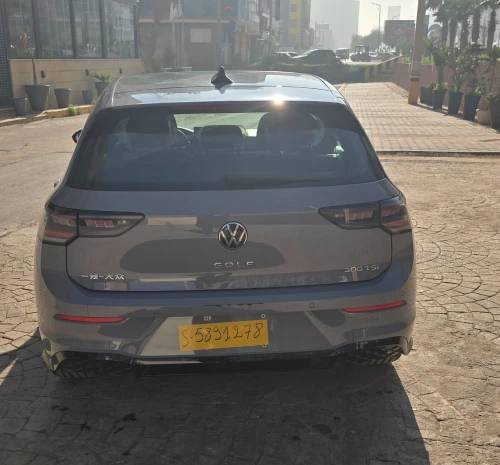 Volkswagen Golf 8 2025 R-Line