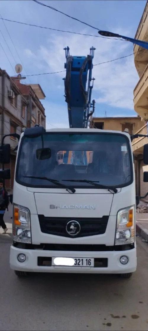Shacman x9 Nacelle comet14mèter Hydroulique simple lèger 2021