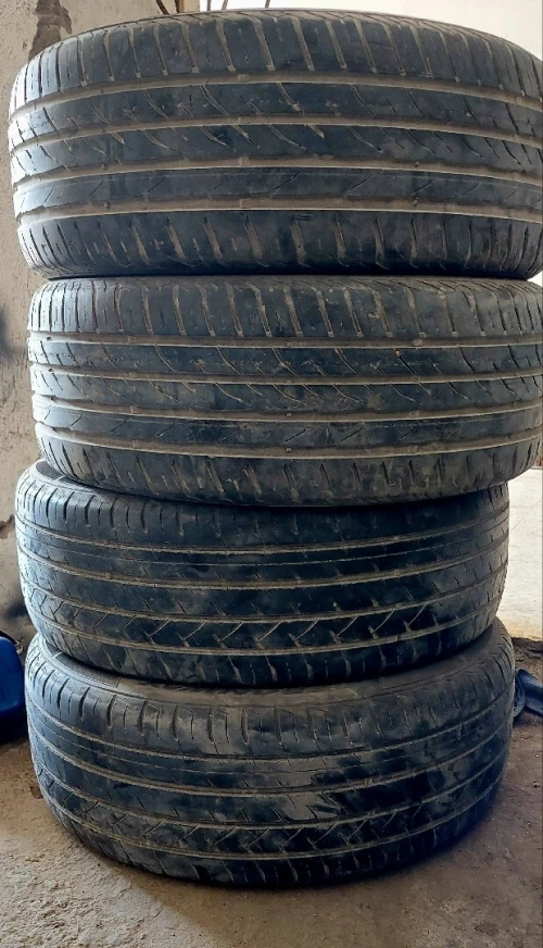 Pneu occasion 215/55/R17