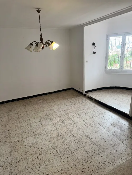Location Appartement F5 Alger Bouzareah