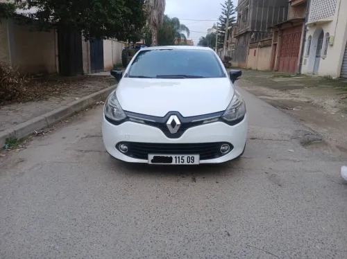 Renault Clio 4 2015 Limited 2