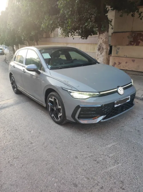 Volkswagen Golf 8 2025 Pro R-line
