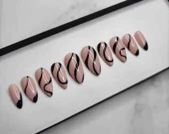 Press on nails اظافر الصلاة