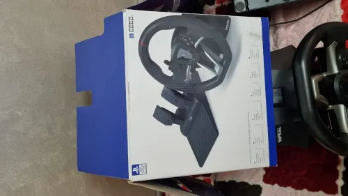 Volant ps4 ps5 pc avec la boîte 