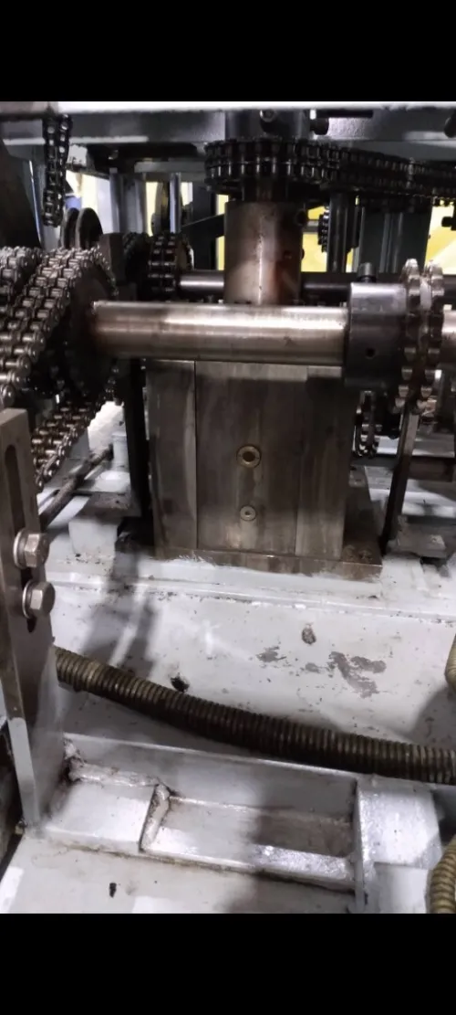 Machine à fabrication de Goblet