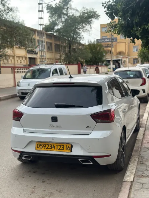 Seat ibiza 2023 fr+