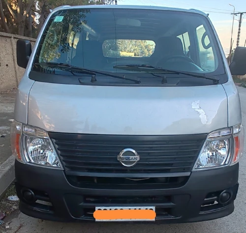 Nissan Urvan 15pl 2011