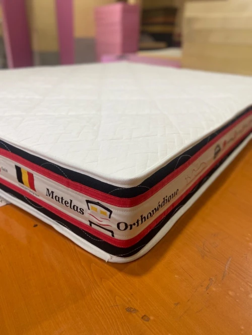 Les matelas orthopédiques 3D luxe La matière D30 D36 livraison 58willaya tout dimension disponible 