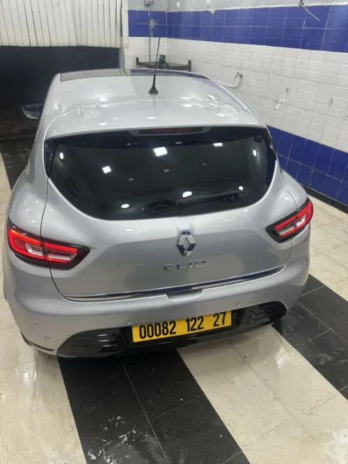 Renault Clio 4 2022 Limited 2