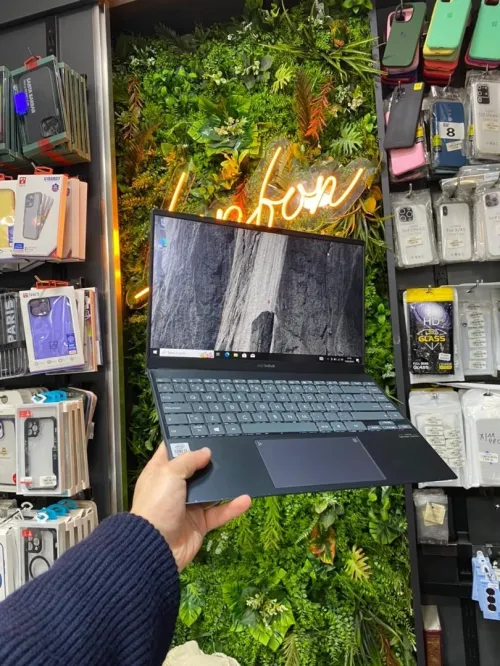 ASUS ZENBOOK 14 I7 10th 16GB 512GB SSD 14 FHD 