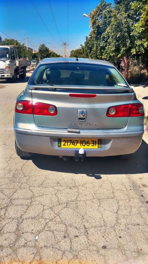Renault Laguna 2 2006 Initial, Paris