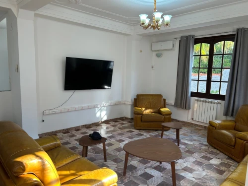 Location vacances Appartement F5 Alger Alger centre