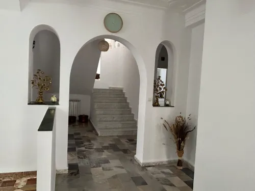 Location vacances Appartement Niveau de villa F5 Alger Dely brahim