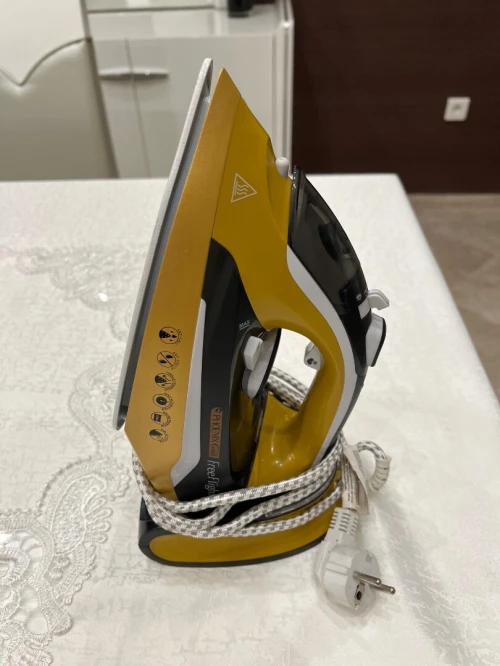 Fer à repasser Phoenix Gold SANS FIL 2400W