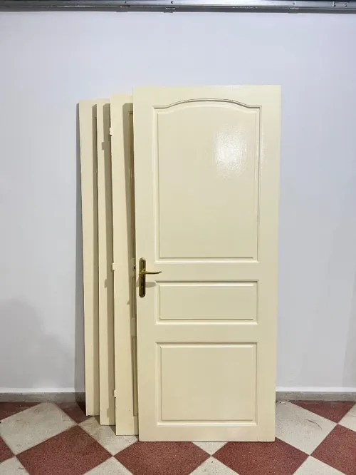 Lot 7 Portes BOIS ROUGE Intérieur + Entrée Appartement