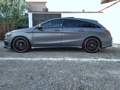 Mercedes CLA Shooting Brake 2017 Edition Orange Art