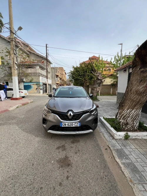 Renault Captur 2023 Hybride E-teck