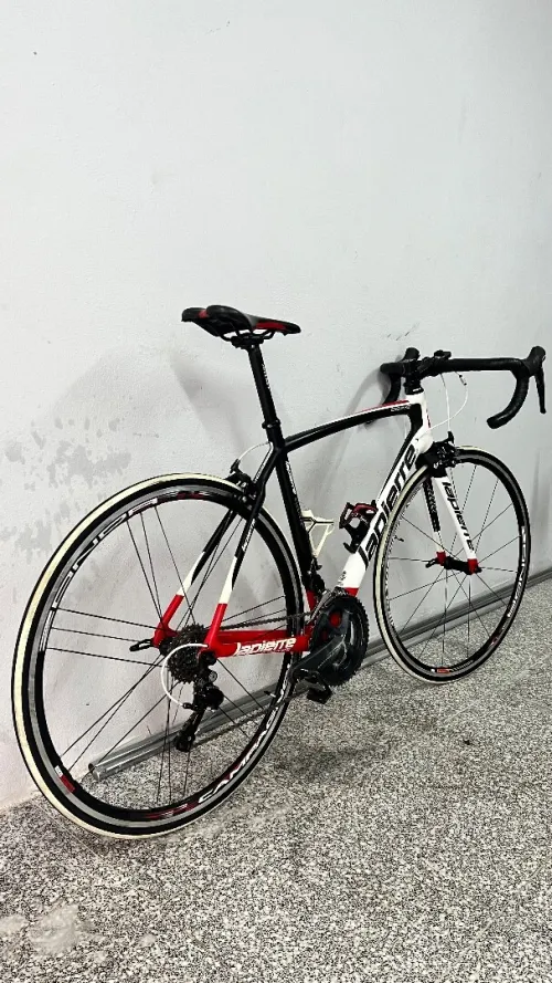 Velo course Lapierre sensium 200