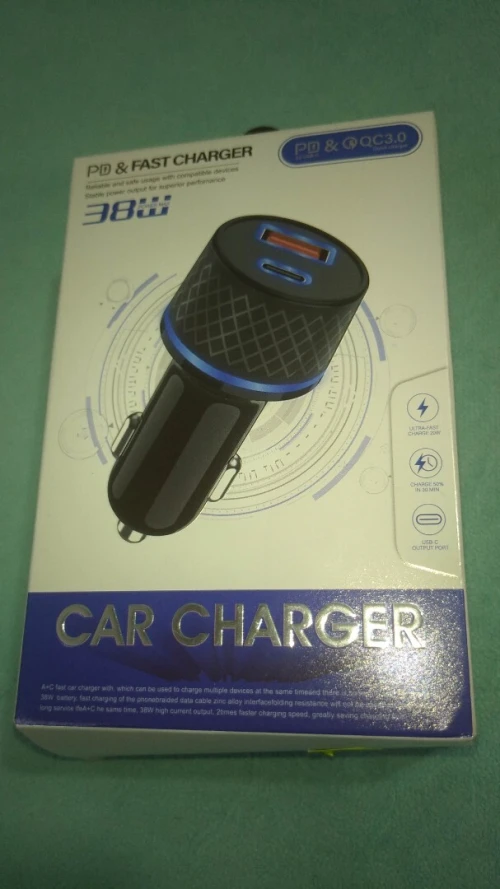 Chargeur auto téléphone smartphone