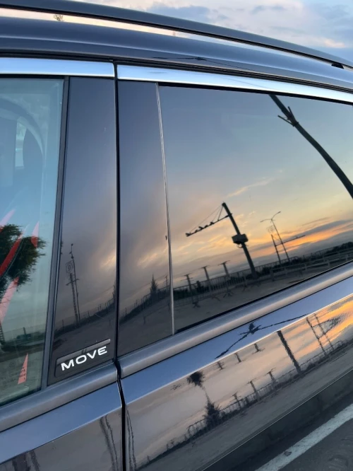 Volkswagen T-Roc 2023 Move