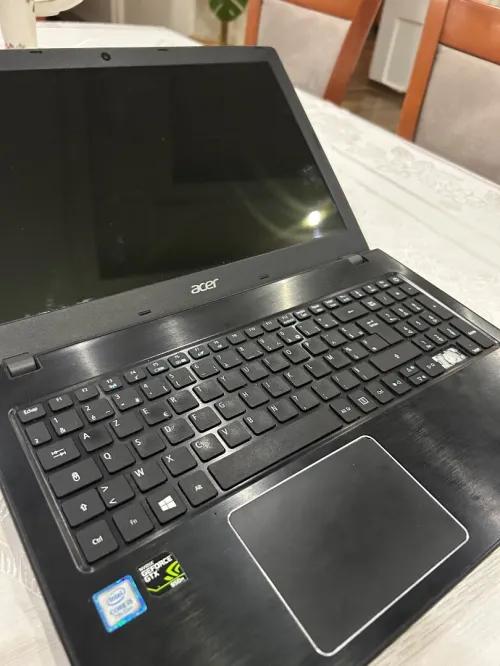 Pc portable double gpu i5 7th gtx950m