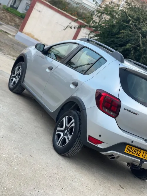 Dacia Sandero 2023 Stepway Extreme plus