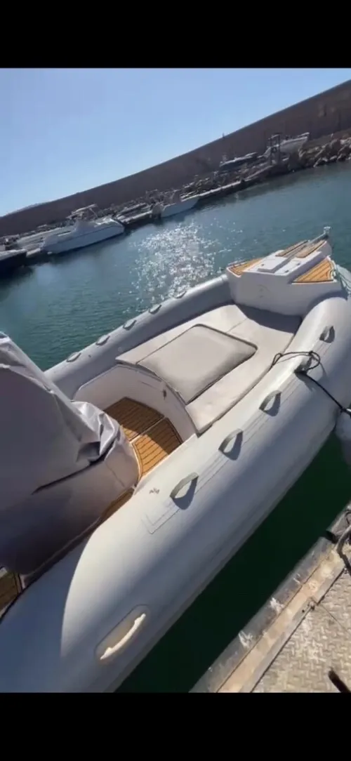 Bateau semi rigide 