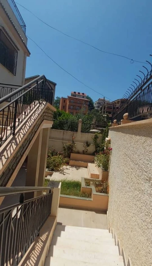 Location Appartement F4 Alger Birkhadem