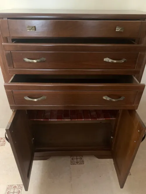 Commode