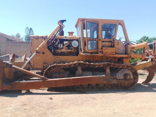 Komatsu D155A 1988