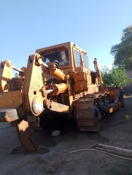 Komatsu D155A 1988