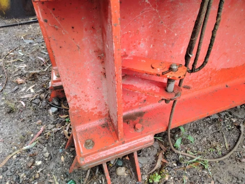 Châssis grue SAEZ