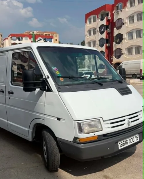 Renault trafic 2000