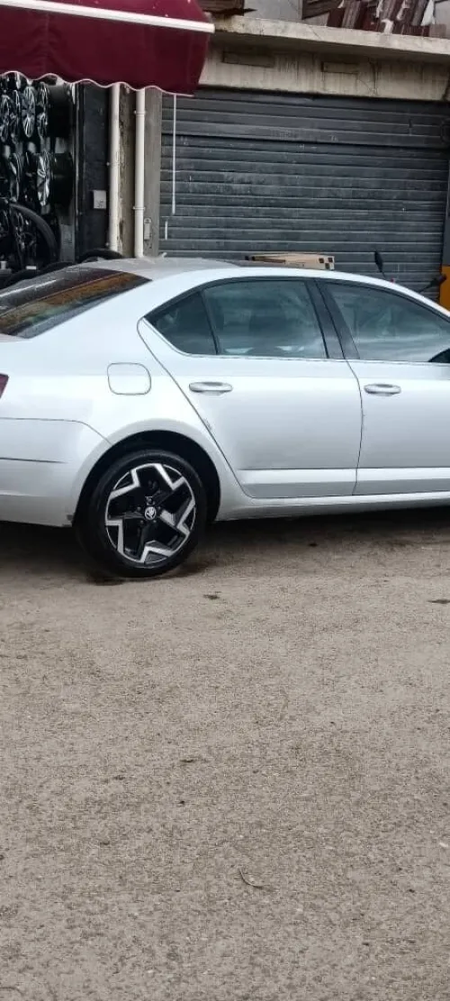 Skoda Octavia 2019 Laurin &amp; Klement