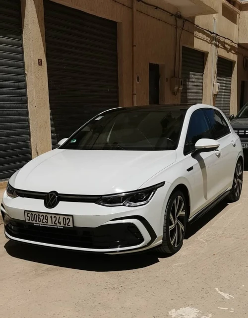 Volkswagen Golf 8 2024 R-Line