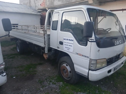JAC Lour 2003 Lour
