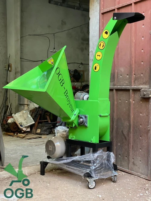 Broyeur feuilles / branches [ Sur commande, fabrication locale