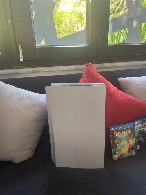 PlayStation 5 avec lecteur + jeux God of War & Rayman  Alger