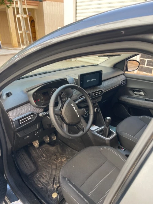 Dacia Logan 2025 Extrême