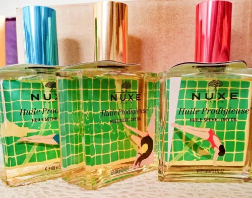 Nux 
