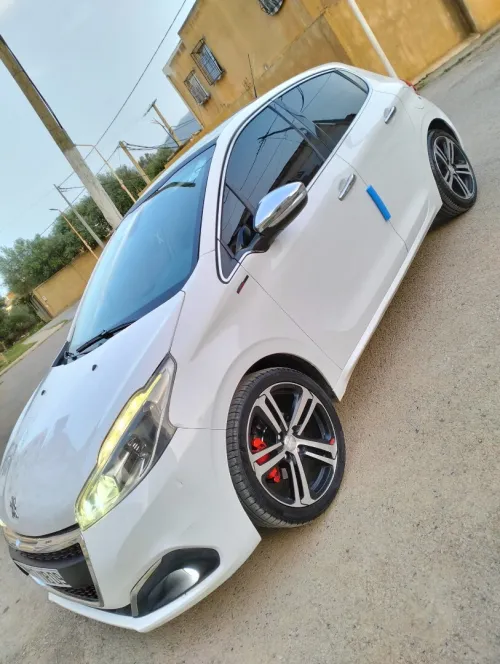 Peugeot 208 2018 GTi Facelift