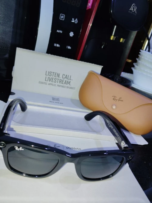 Slm alikom kayen lunettes meta rayban wayfarer jayin mn milan etat 10/10