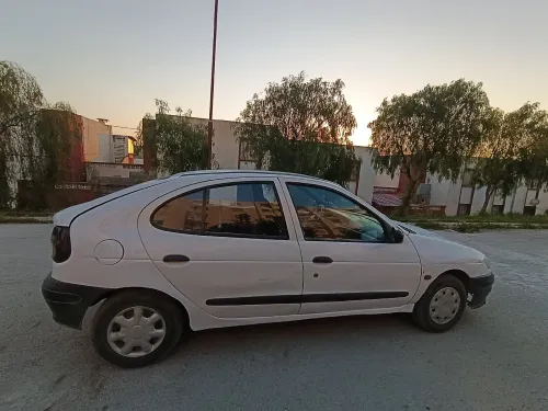 Renault Megane 1 1996 