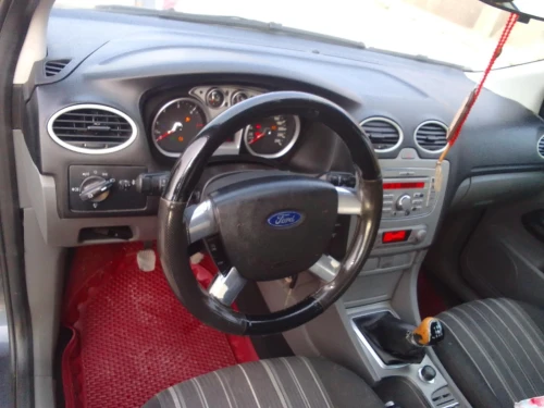 Ford fucus Ford fucus 2009 00 touche