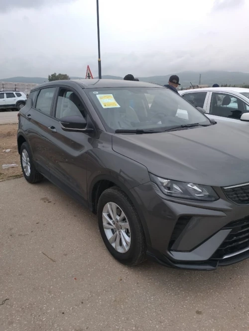Geely Coolray 2025 