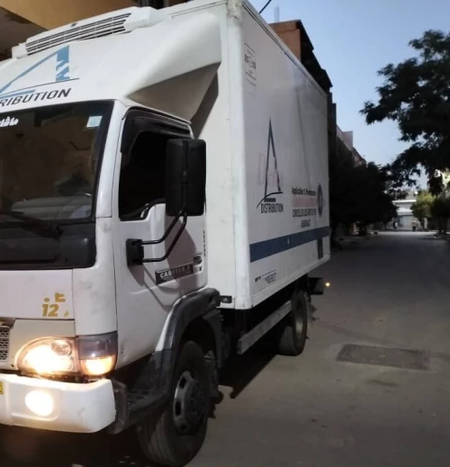Nissan Frigorifique 2003