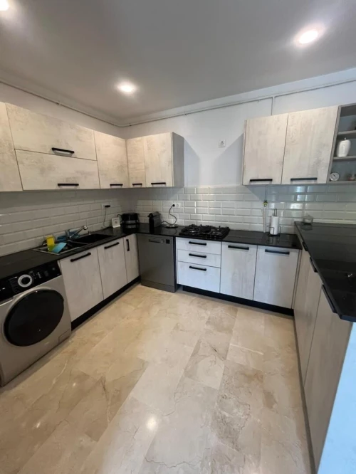 Location vacances Appartement F3 Alger Hydra