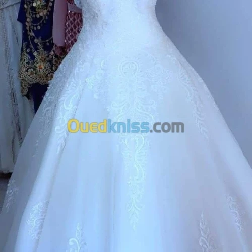 Location robes blanches 