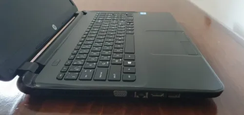 HP Pavillon 15 CPU i5 3230M 2.60GHz SSD256 RAM6Go 