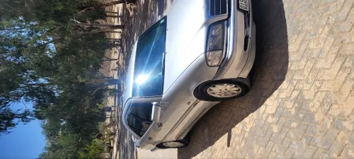 Mercedes Classe C 2000 W202